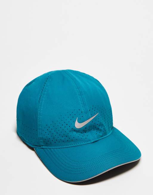Gorra color cerceta Aerobill Dri-FIT de Nike Running
