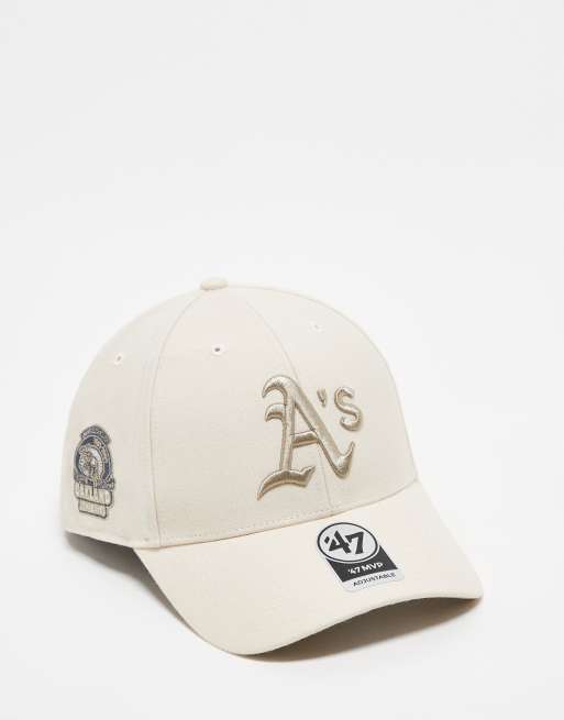 Gorra color crema con diseño de los Oakland Athletics de 47 Brand