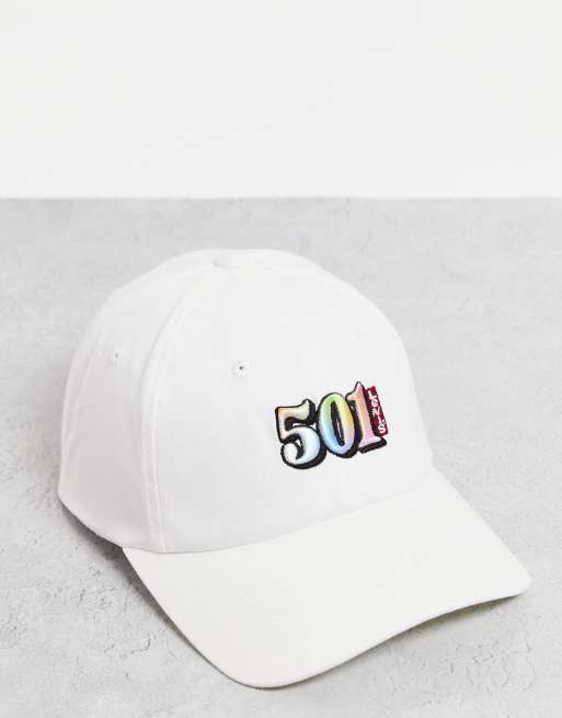 Gorra color crema con logo 501 de Levi's