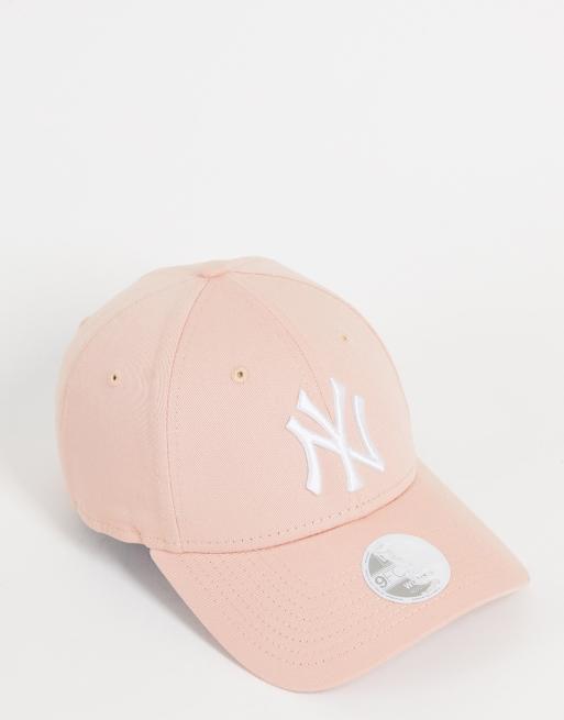 Gorra color melocotón pastel NY 9Forty de New Era