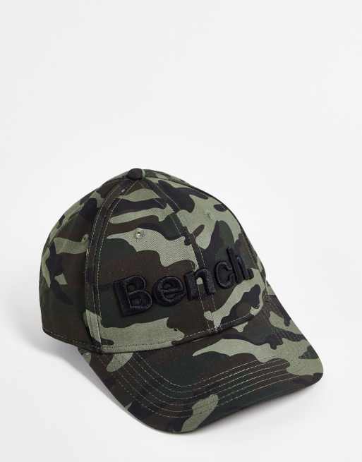 Gorra con de camuflaje y de Bench | ASOS