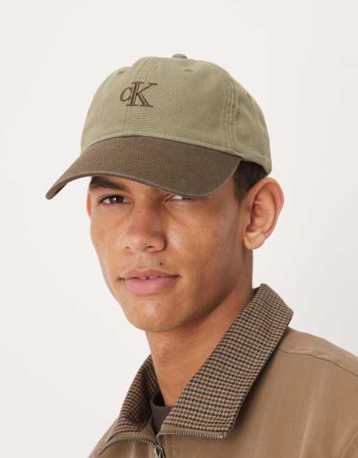 Gorra con logo en color caqui de Calvin Klein