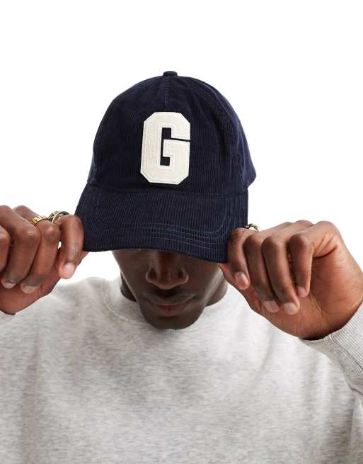 Gorra de béisbol azul marino con parche 