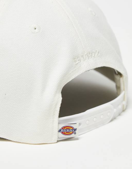 Gorra de béisbol blanco hueso y verde con logo en el centro Keysville de Dickies, 3 de 4