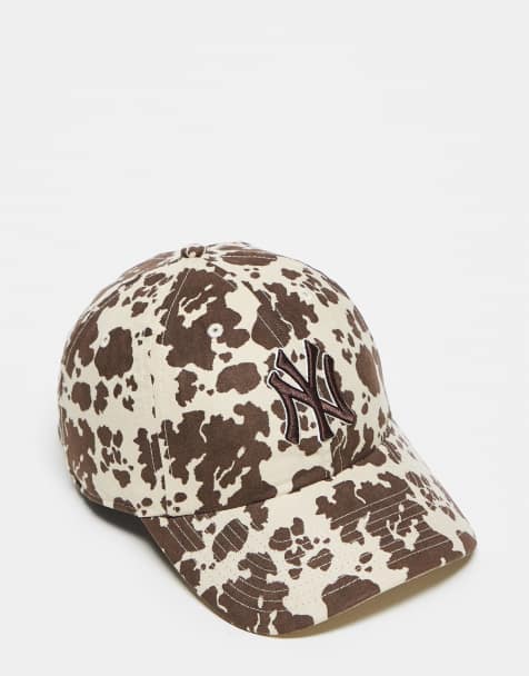 Gorra de béisbol marrón y blanca con estampado de vaca y detalle de los NY Yankees Clean Up de 47 Brand - view 1