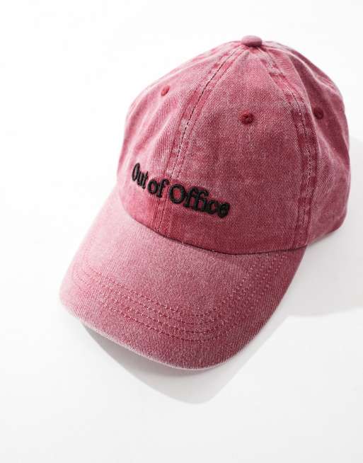 Gorra de béisbol rojo lavado con bordado "Out of Office" de ASOS DESIGN, 2 de 4
