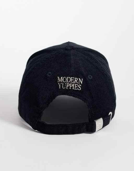 Gorra de pana negra con hoja prohibida, 3 de 3