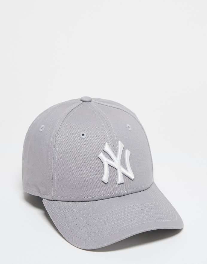 New Era Gorra gris de los NY Yankees 9Forty de