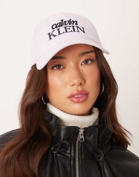 Gorra lila con estampado gráfico y lazada en la espalda de Calvin Klein Jeans - view 1