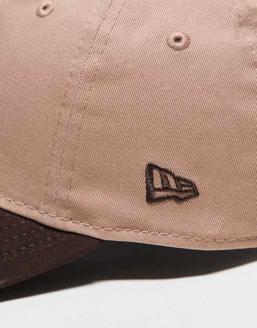 Gorra marrón con visera en contraste y diseño desgastado 9Twenty de New Era , 2 de 3
