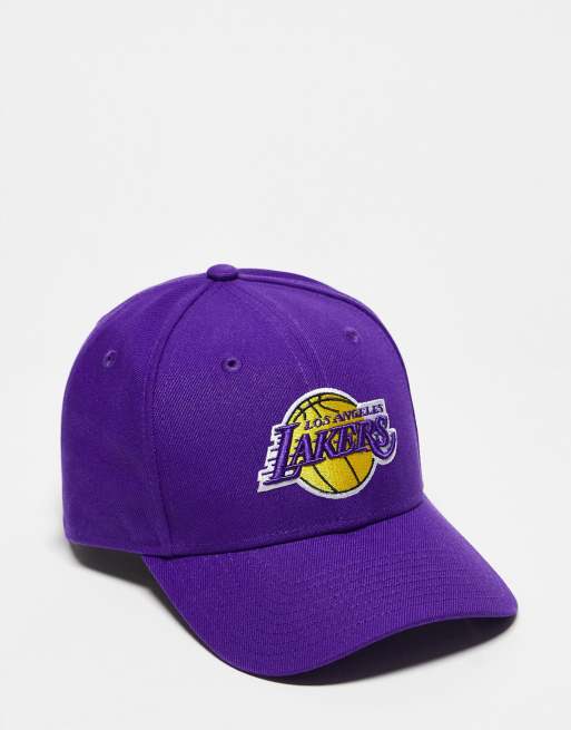 Gorra morado luminoso unisex con diseño de los LA Lakers 9Forty de New Era