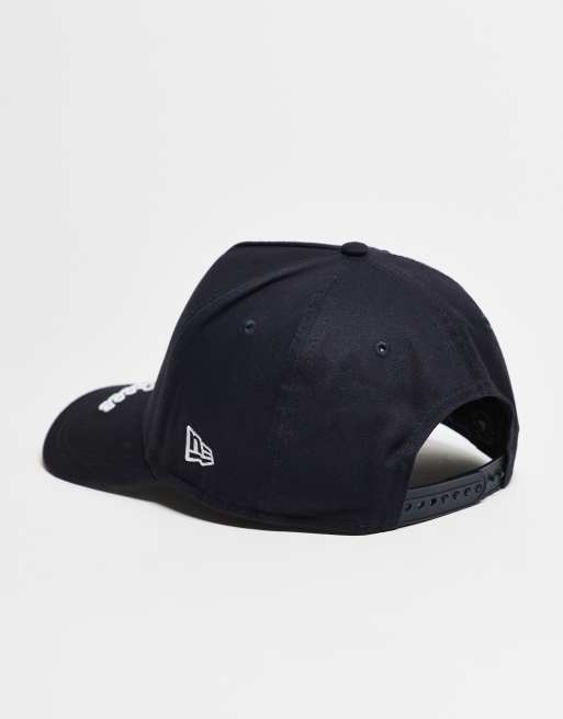 Gorra negra con diseño de los NY Yankees 9Forty de New Era, 2 de 3