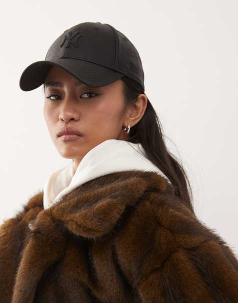 Gorra negra con diseño de los NY Yankees para mujer de poliuretano 9Forty de New Era - view 1