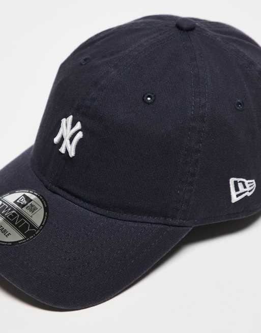 Gorra negra con logo pequeño de los NY Yankees 9Twenty de New Era, 2 de 3