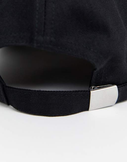 Gorra negra de ASOS DESIGN, 3 de 4