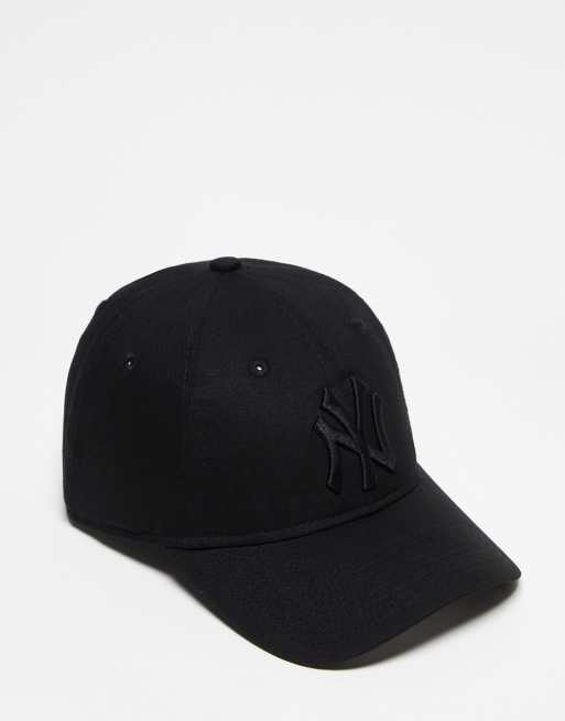 Gorra negra de los NY Yankees 9Twenty de New Era 