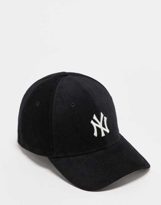 Gorra negra de los NY Yankees de pana de 9Forty de New Era