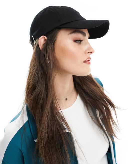 Gorra negra de & Other Stories