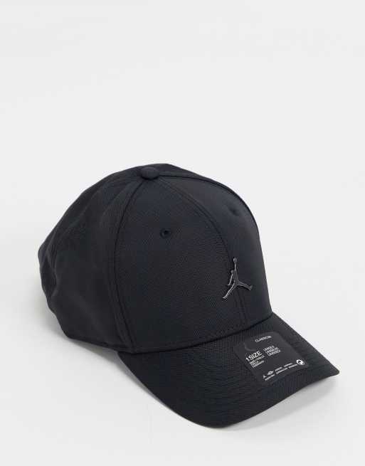 Gorra negra Metal Jumpman Nike Jordan | ASOS