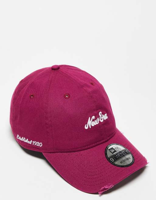 Gorra roja con logo de texto y acabado desgastado 9Twenty de New Era
