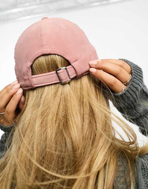 Gorra rosa de los de los NY Yankees de velour 9Forty de New Era , 3 de 4
