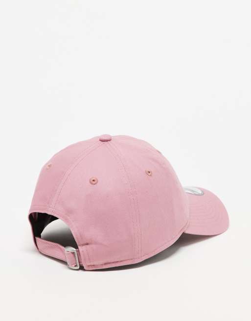 Gorra rosa flexible con detalle de los NY Yankees 9Twenty de New Era, 3 de 3