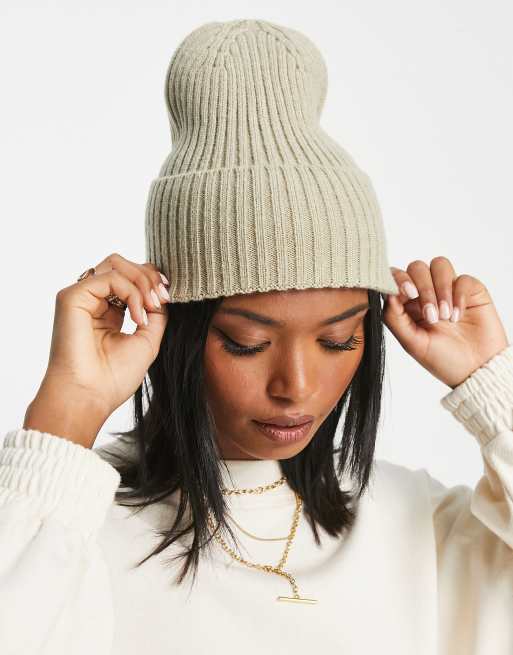 Gorro beis de punto de Urbancode