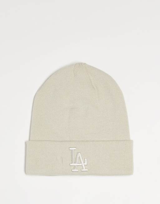 Gorro beis unisex acanalado con bordado 