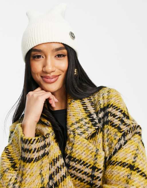 Gorro blanco con cara sonriente de canalé de Urban Revivo, 2 de 4