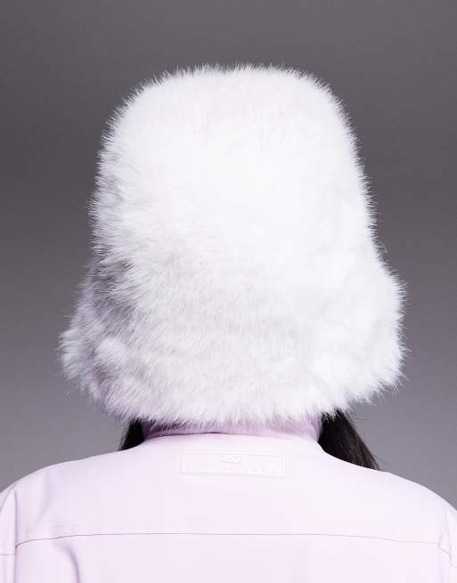 Gorro blanco de estilo cazador de piel sintética de ASOS 4505 Ski, 2 de 3