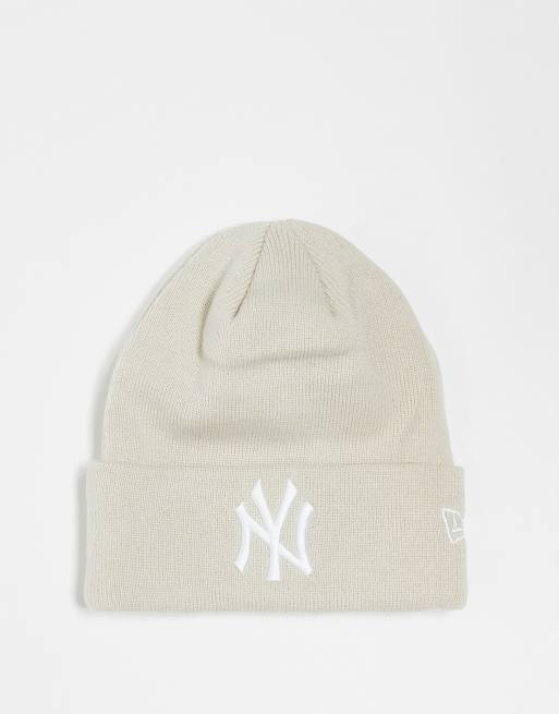 Gorro color crema básico con dobladillo y diseño de los NY Yankees de New Era