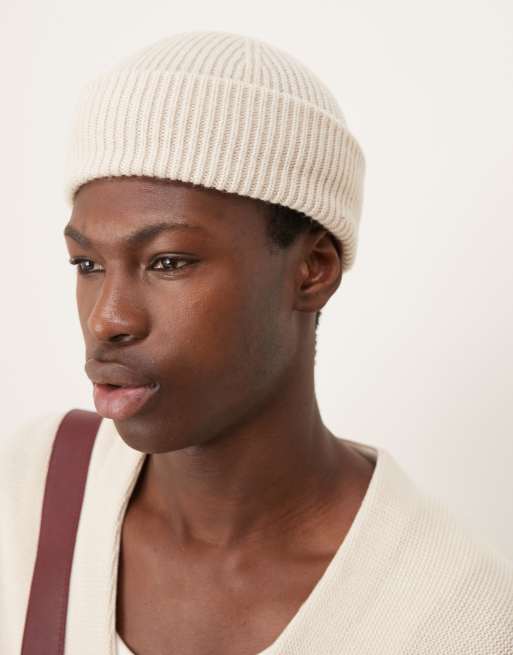 Gorro color crema de lana de merino de Selected Homme