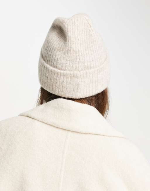 Gorro color crema de punto de canalé cepillado de lana de Selected Femme, 3 de 4