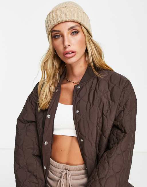 Gorro estilo pescador pequeño color camel de poliéster reciclado de ASOS DESIGN