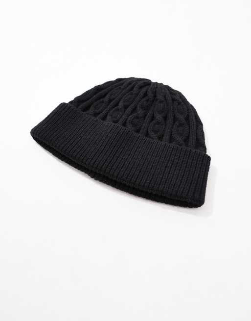 Gorro pequeño negro de estilo pescador de punto de ochos de ASOS DESIGN, 4 de 4