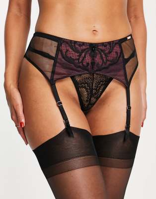 Gossard Gossard VIP Indulgence suspenders with lace trim in black and burgundy-Red