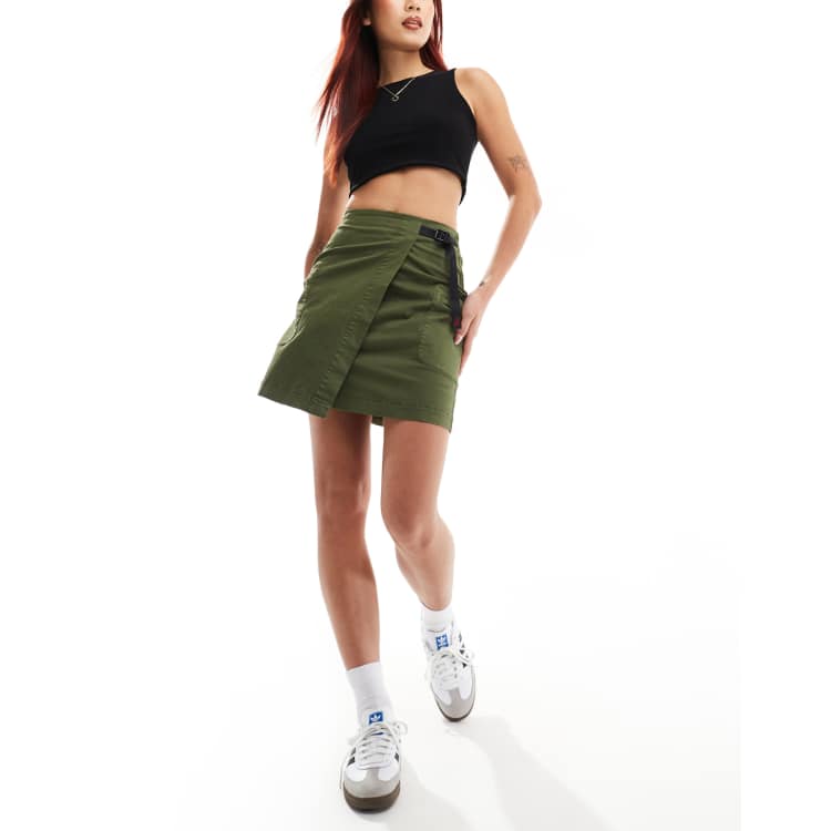 205791924-1-midgreen?$n_750w$&