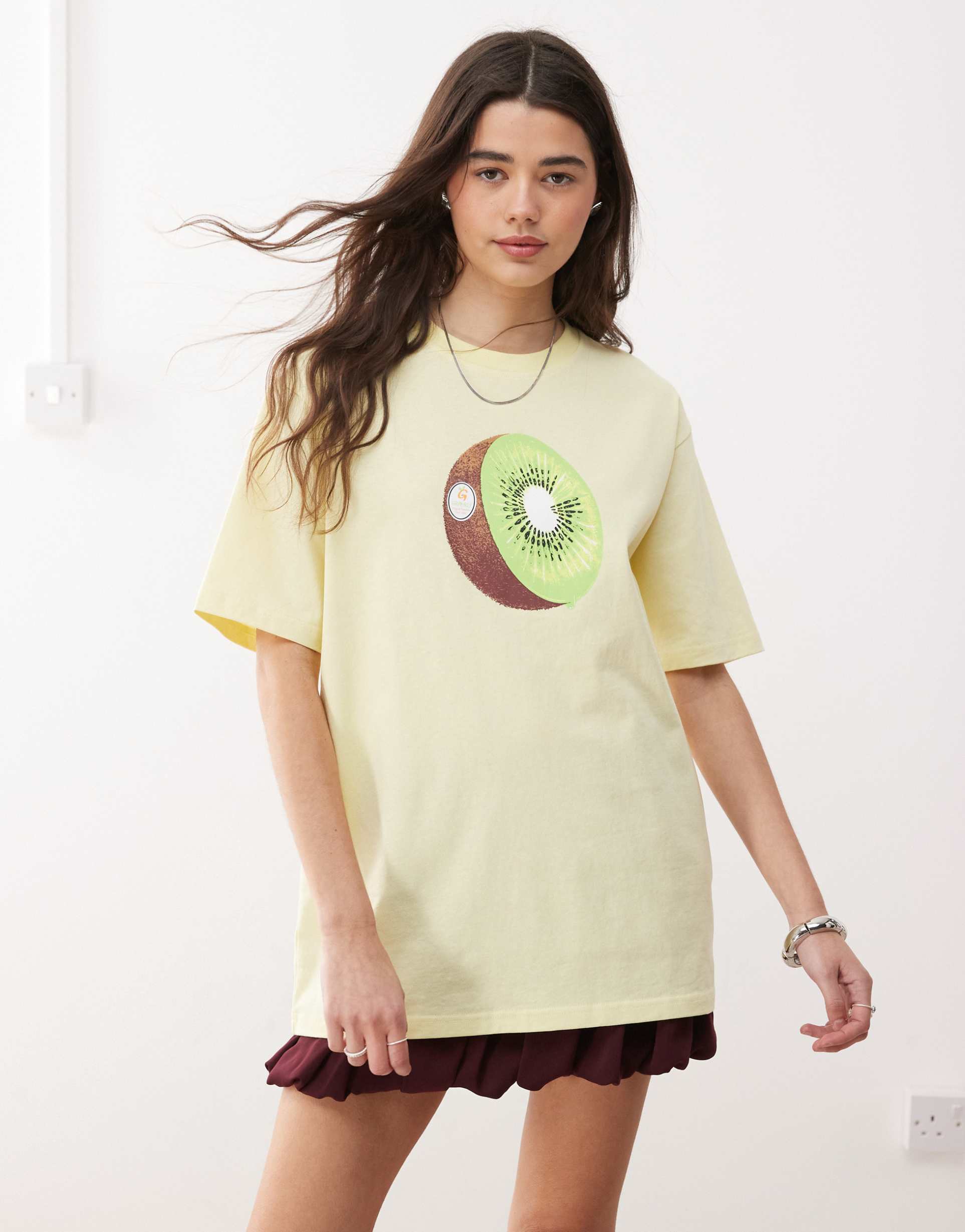 gramicci kiwi graphic t-shirt in lemon yellow