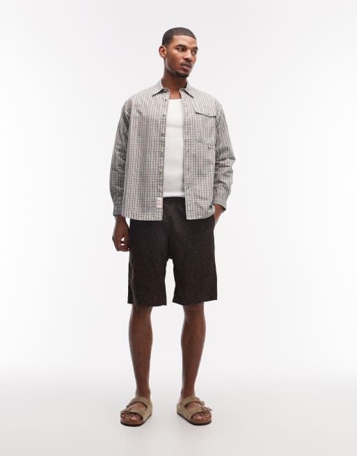Gramicci - Swell - Ruimvallende short in bruin, 2 van 5
