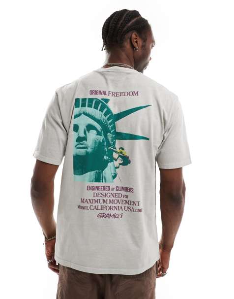 Gramicci – Szary T-shirt z grafiką ze Statuą Wolności - view 1