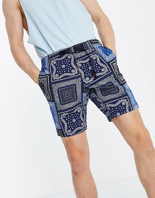 Shorts Gramicci weather printed shorts in navy 