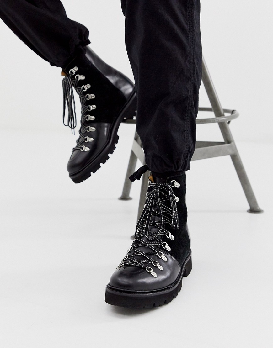 Grenson – Brady – Svarta vandringskängor i läder