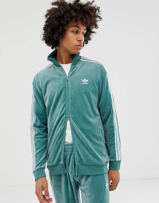 Grøn træningsjakke i velour fra adidas Originals