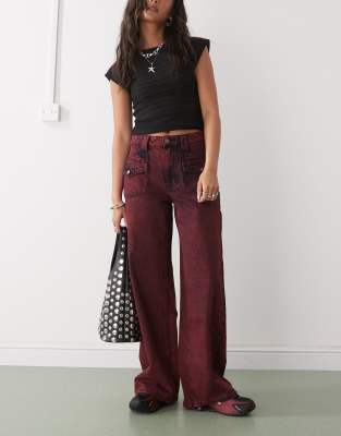 carpenter denim jeans in maroon acid wash with double patch pocket-Red