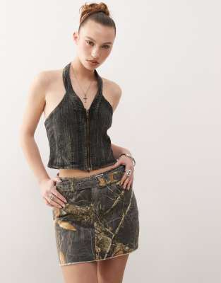 [GUESS Originals] Guess Originals denim belt skirt in washed black W24 L32 Washed out black