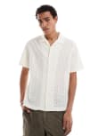 [Guess Originals] Guess Originals short sleeve revere collared eyelet shirt in off white M White