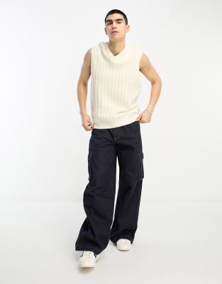 Guess Originals Guess Originals sweater vest in off white