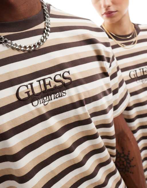 T-shirt Guess da donna, Sconto online fino al 50%