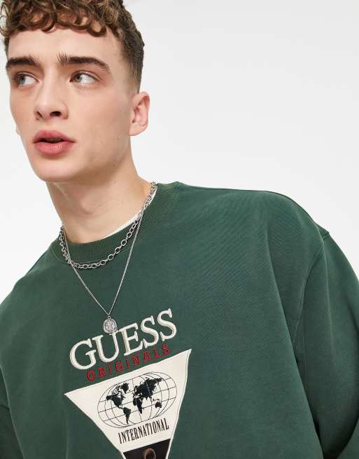 Guess logo crew hot sale neck sweatshirt