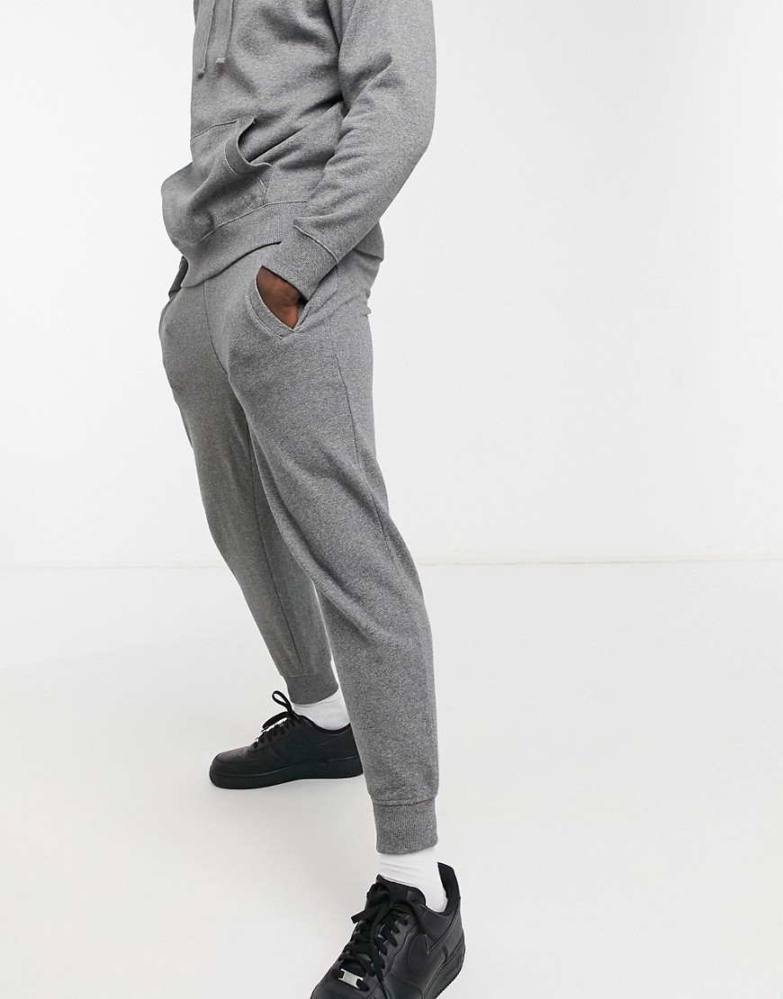 Guess skinny cuffed sweatpants in gray with small logo-Grey